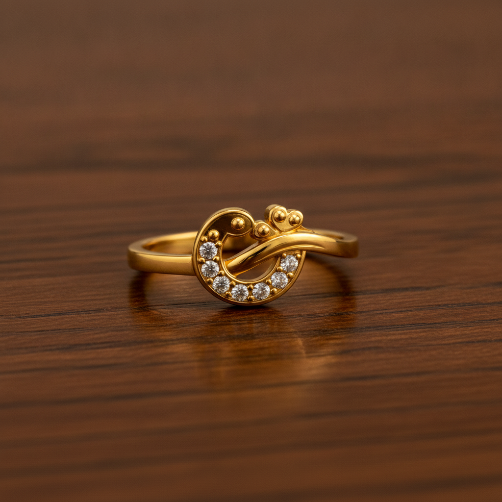 Royal Peacock Embrace Sparkle Statement Ring