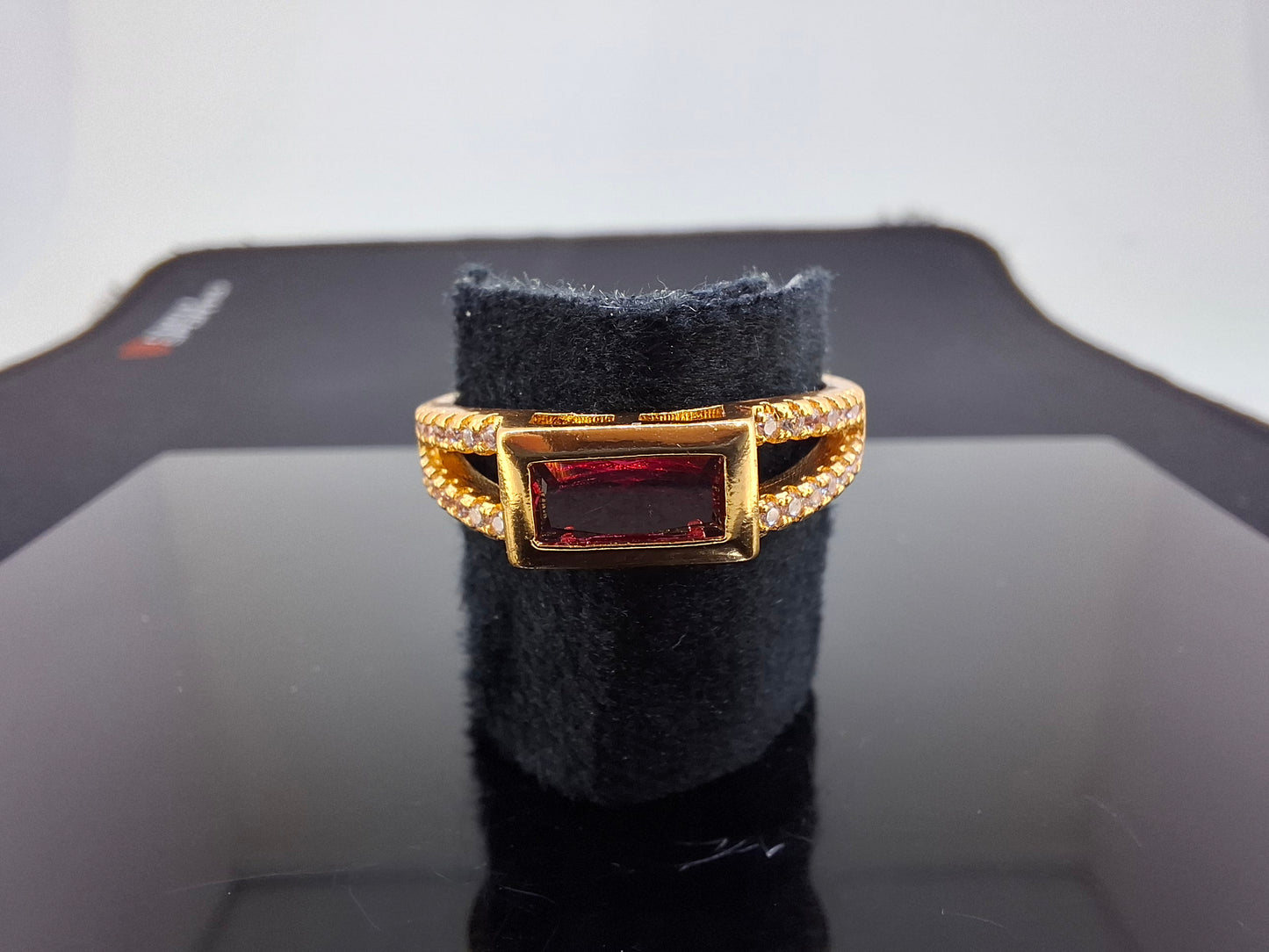 AR_1 N WT _ 2.420 ( 2100 mrp ) ring size (18 )