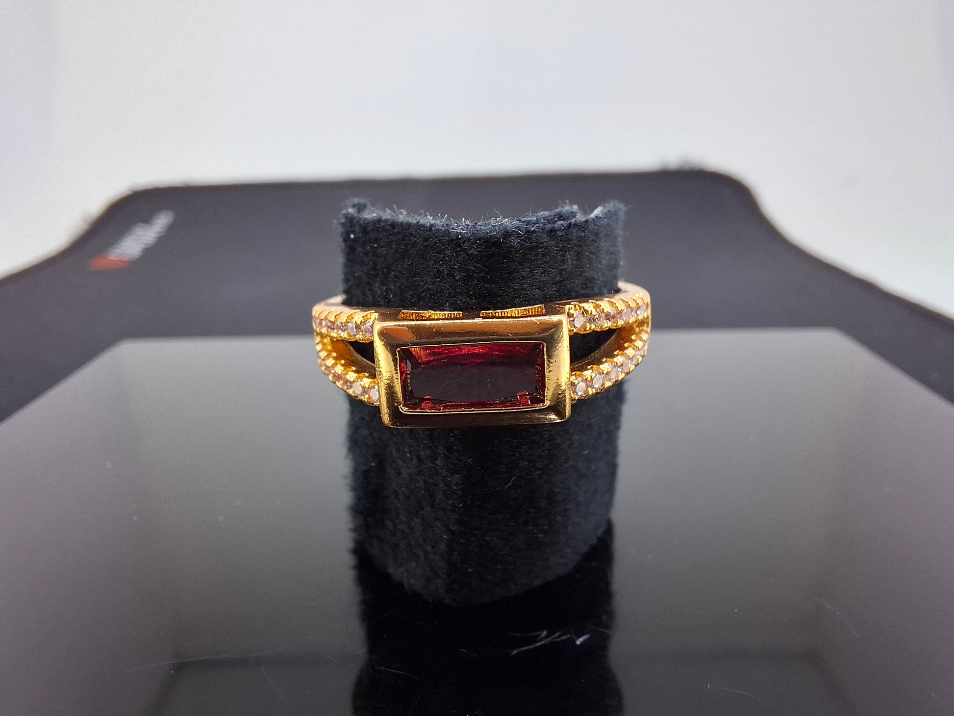 AR_1 N WT _ 2.420 ( 2100 mrp ) ring size (18 )