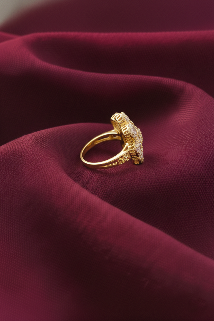 NuGold Trendy Floral Ring For Women