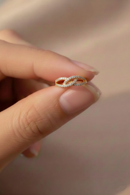 NuGold Trendy Infinity Knot Ring For Women