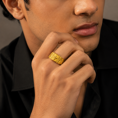 Royal Fleur Crest Heritage Statement Ring for Men