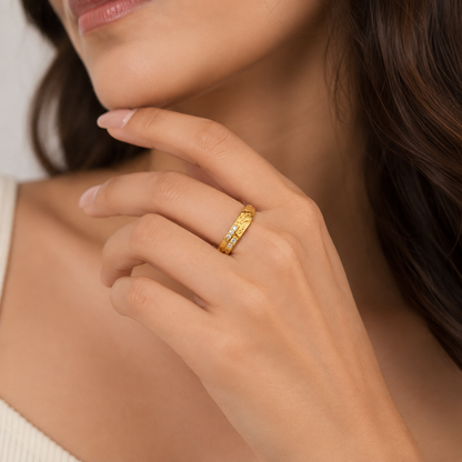 Regal Leafline Sparkle Band Ring for Women