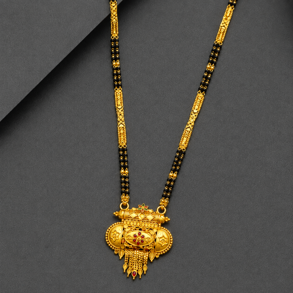 Traditional Royal Black Bead Mangalsutra for Women with Intricate Antique Temple Pendant