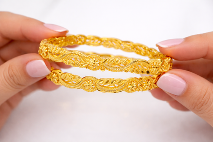 NuGold Trendy Floral Designer Bangles For Women