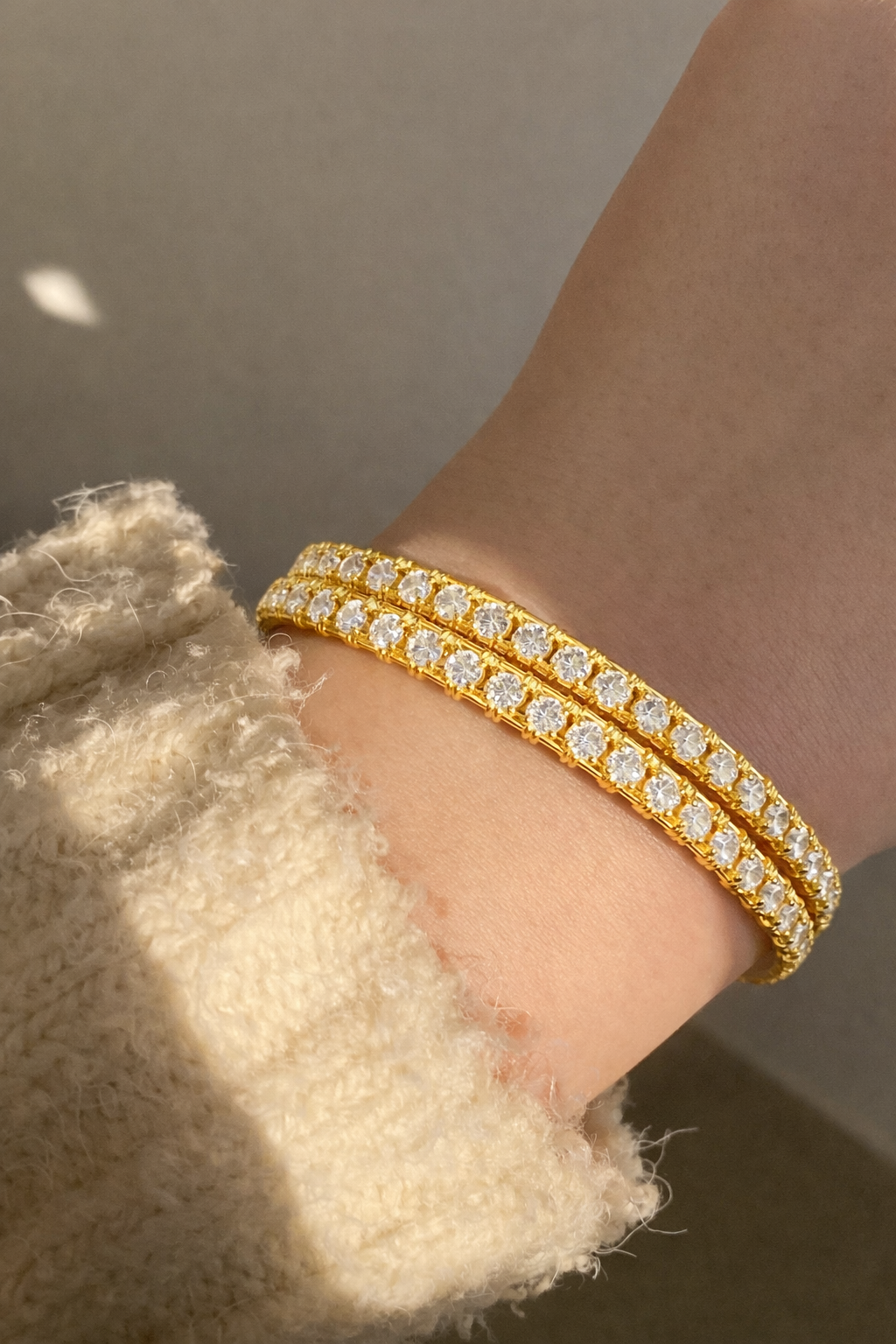 NuGold Trendy Stone Studded Bangles For Women