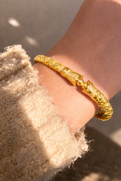 NuGold Trendy Openable Kada For Women