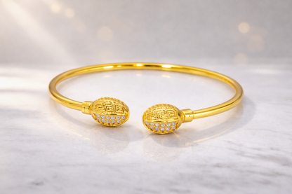NuGold Trendy Openable Kada For Women