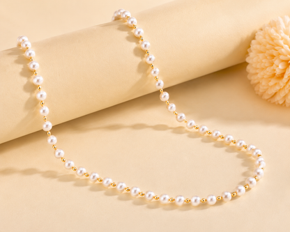 NUGOLD Elegant White Pearl & Gold Bead Chain for Women