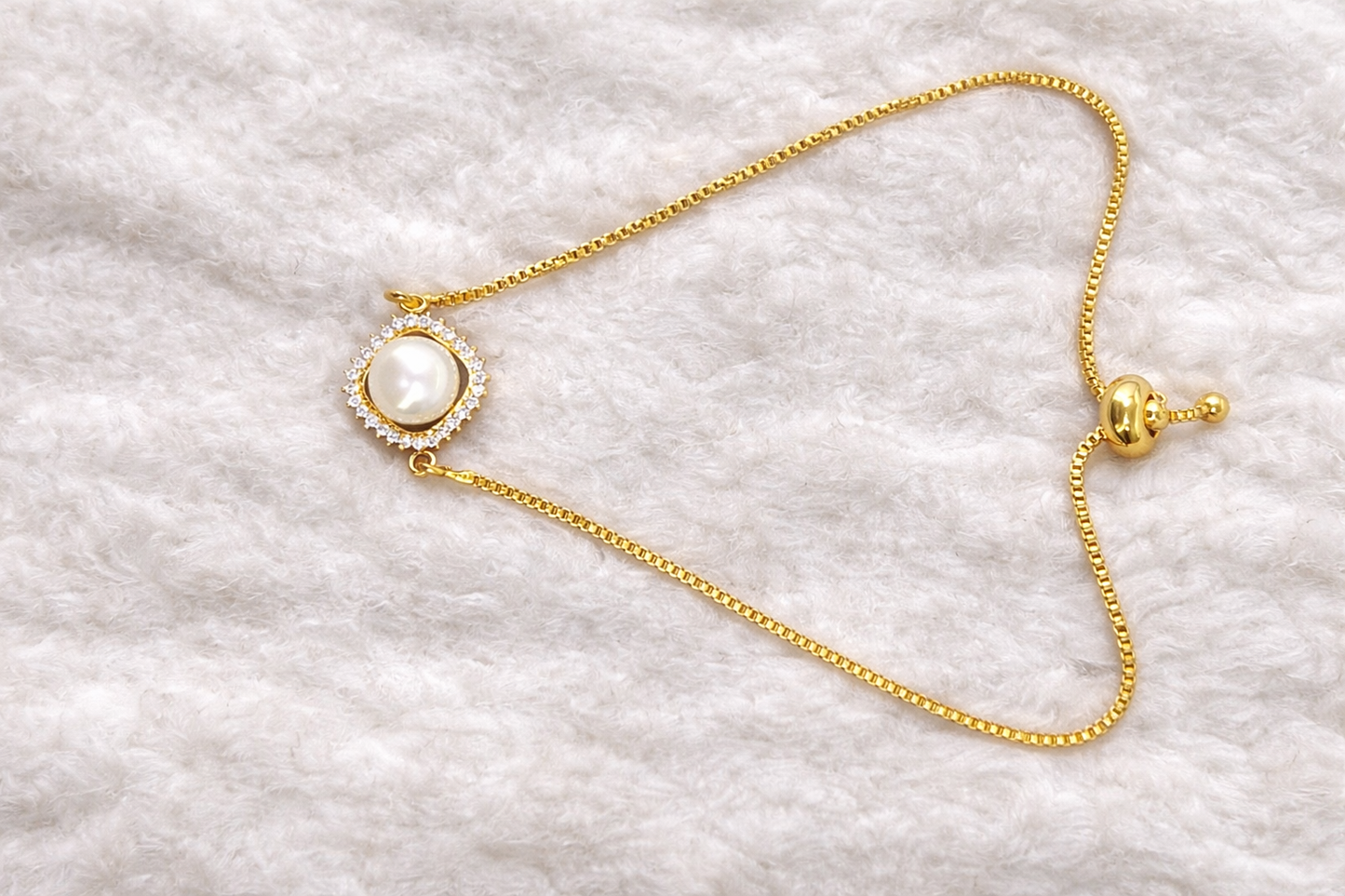 NuGold Gold Chain Bracelet for Women
