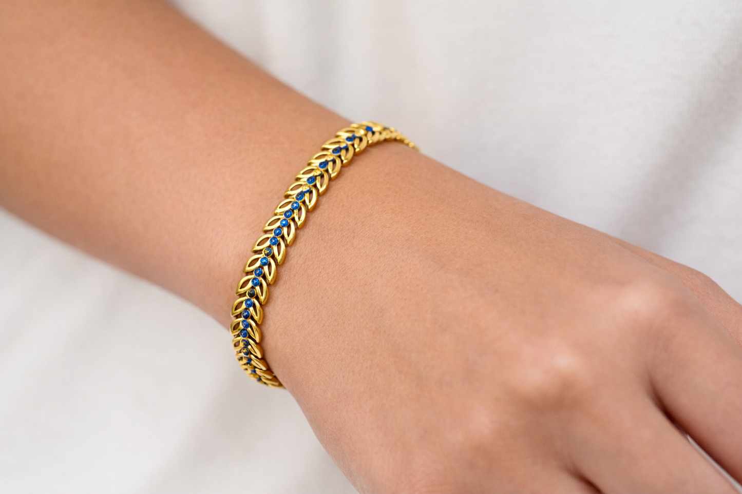 NuGold Blue Stone Leaf Bracelet for Women
