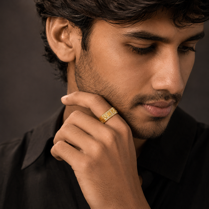 Regal Geometric Crystal Panel Ring