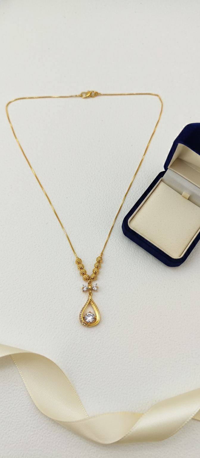 NuGold Teardrop Pendant Necklace for Women