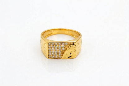 NuGold Royal Heritage Pavé Ring