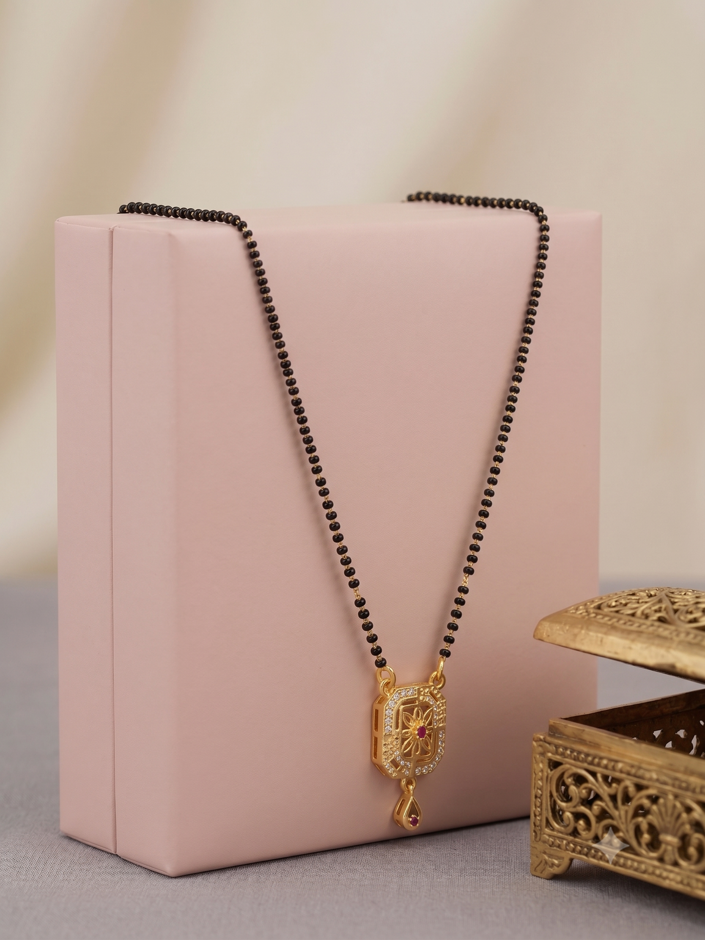 NUGOLD Traditional Black Bead Mangalsutra with Elegant Pendant