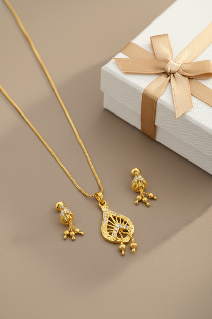 NuGold Pendant Necklace Set for Women