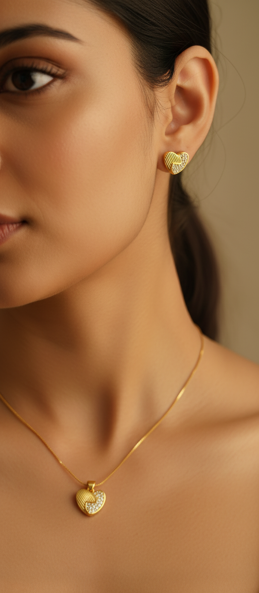 NuGold Heart Pendant Necklace Set for Women