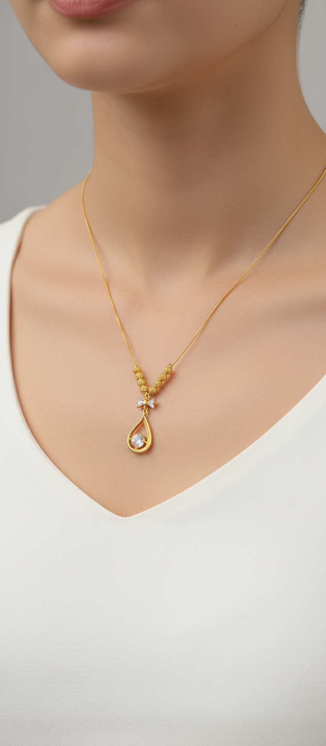 NuGold Teardrop Pendant Necklace for Women