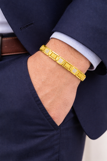 NuGold Chain Bracelet with Stone For Men
