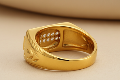 NUGOLD Luxury Men’s Ring with CZ Stone