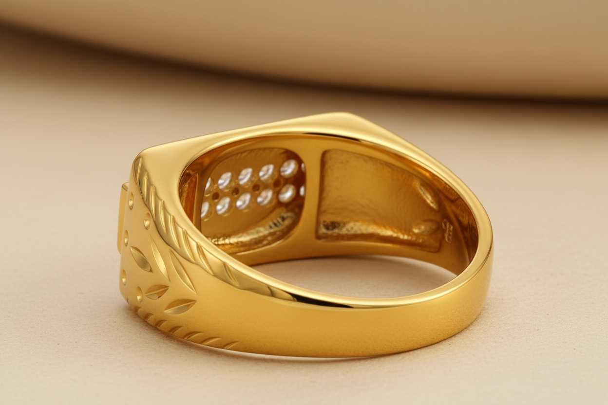 NuGold Regal Heritage Zircon Ring