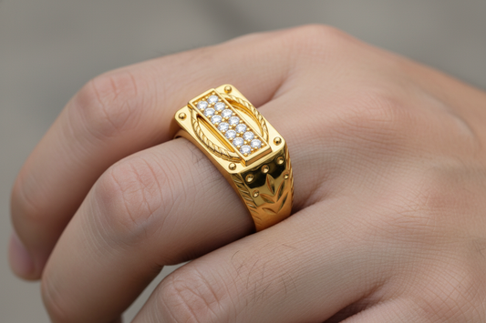 NuGold Regal Heritage Zircon Ring