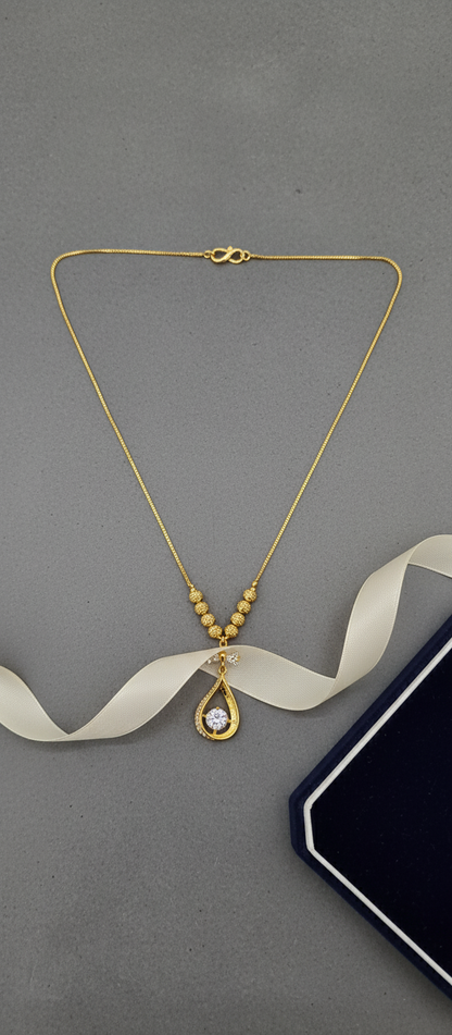 NuGold Teardrop Pendant Necklace for Women