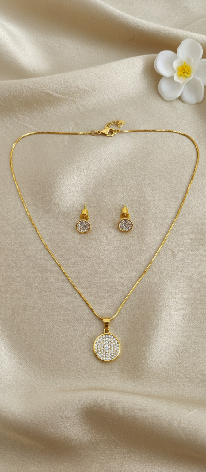 NuGold Round Stone Pendant Necklace Set for Women