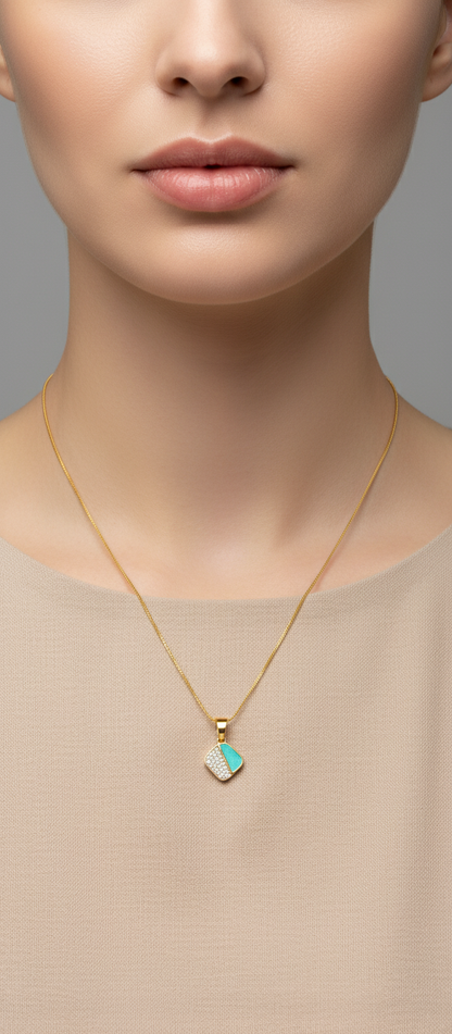 NuGold Green Stone Pendant Necklace For Women