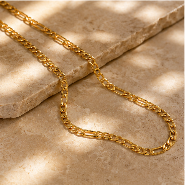 NUGOLD Premium Figaro Link Chain for Men & Women