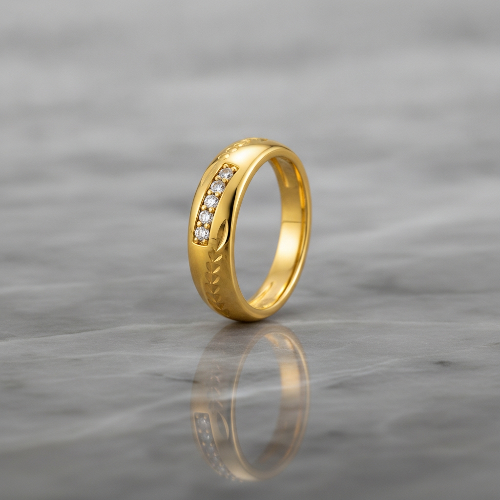 Regal Laurel Sparkle Band Ring for Women