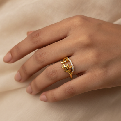 NUGOLD Nature Inspired Leaf Open Ring with Cubic Zirconia