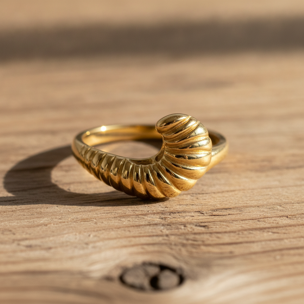 Royal Spiral Wave Elegance Statement Ring for Women