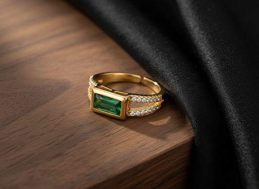 NuGold Emerald Royale Dual Band Adjustable Ring
