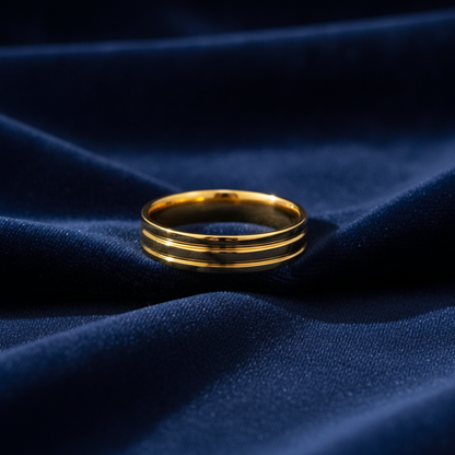 NUGOLD Elegant Plain Band Ring with Triple Line Design