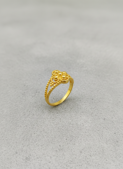 NuGold Antique Floral Heritage Ring