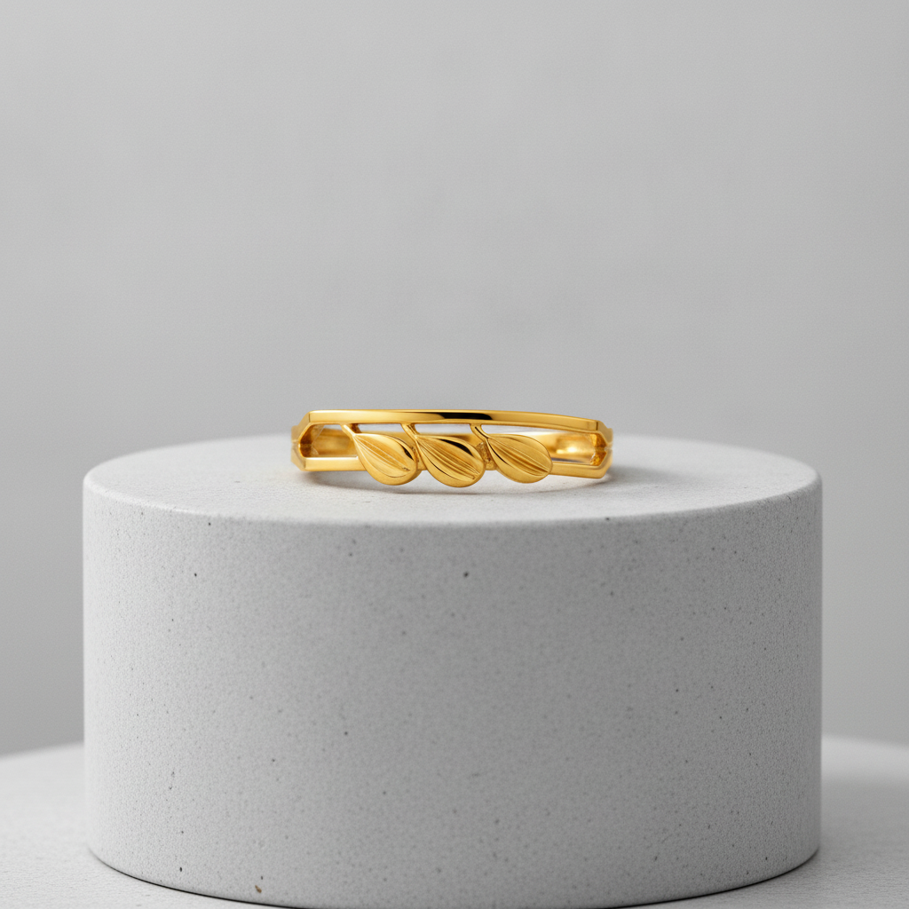 Triple Leaf Crest Designer Ring For Women