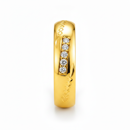 Regal Laurel Sparkle Band Ring for Women