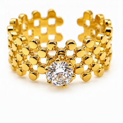Chic Anti-Tarnish Lattice Pattern Ring with CZ Stone