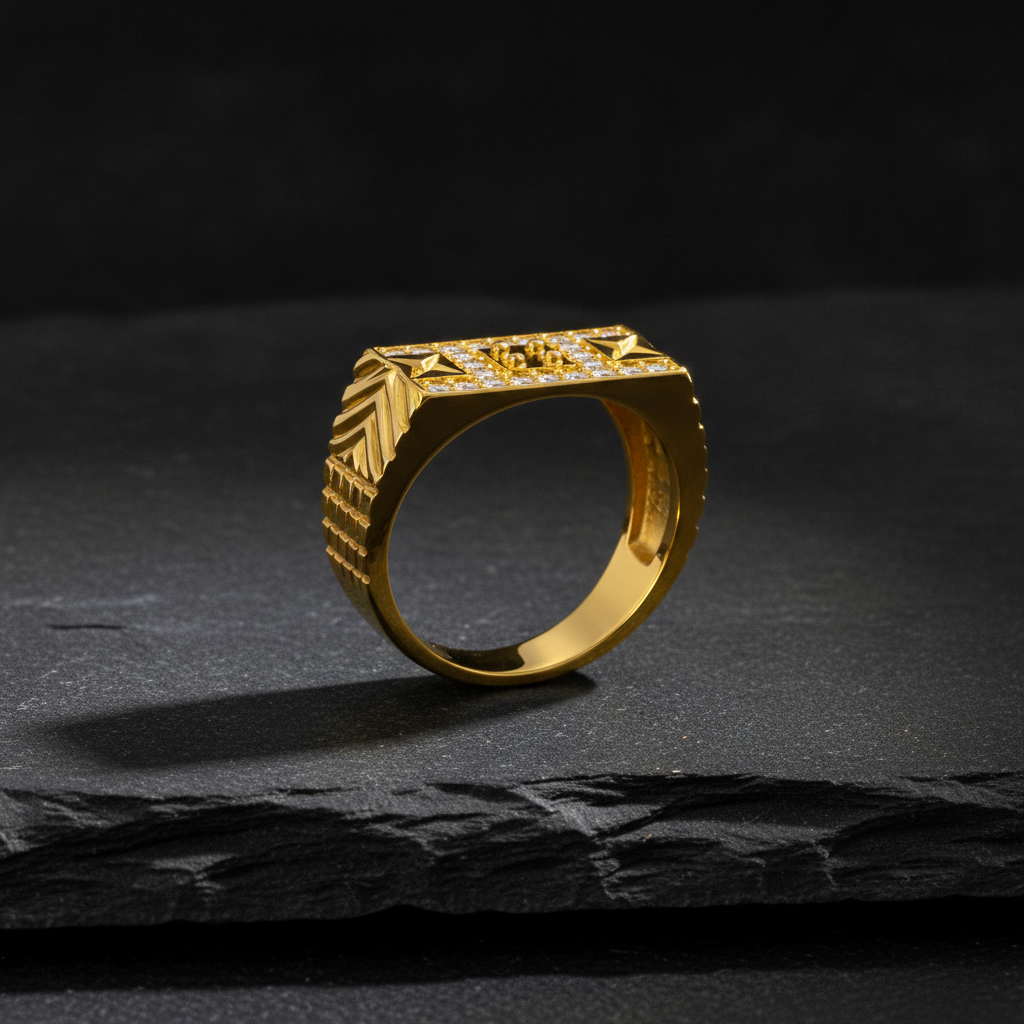 Regal Geometric Crystal Panel Ring