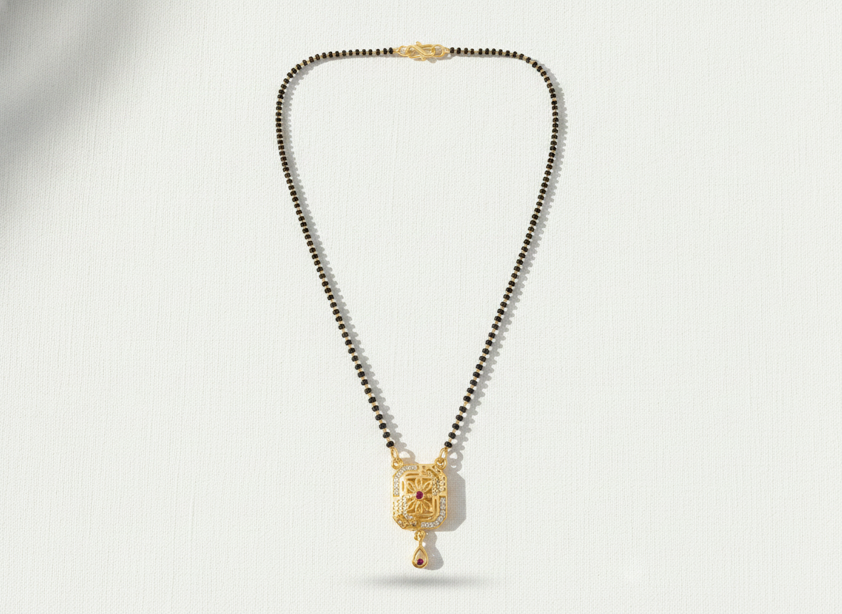 NUGOLD Traditional Black Bead Mangalsutra with Elegant Pendant