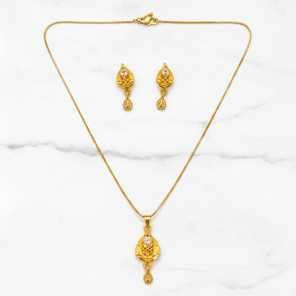 Elegant Traditional Teardrop Pendant Necklace Set with Matching Drop Earrings for Women
