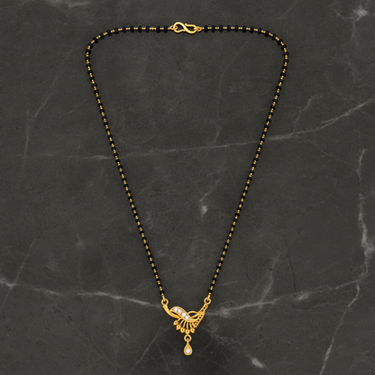 NUGOLD Classic Black Bead Mangalsutra with Designer Pendant