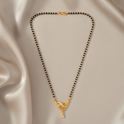 NUGOLD Classic Black Bead Mangalsutra with Designer Pendant