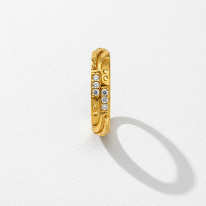 Regal Leafline Sparkle Band Ring for Women