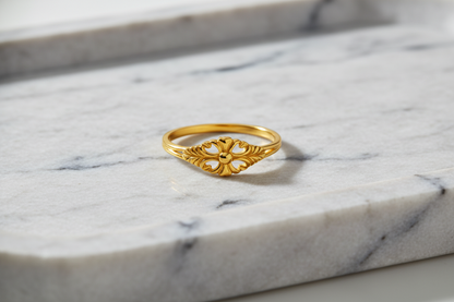 NuGold Vintage Blossom Heart Ring