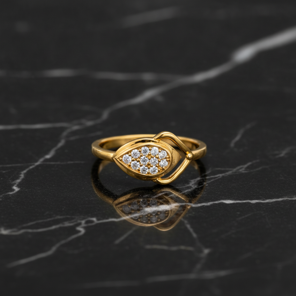 Eternal Leaf Radiance Designer Ring For Women