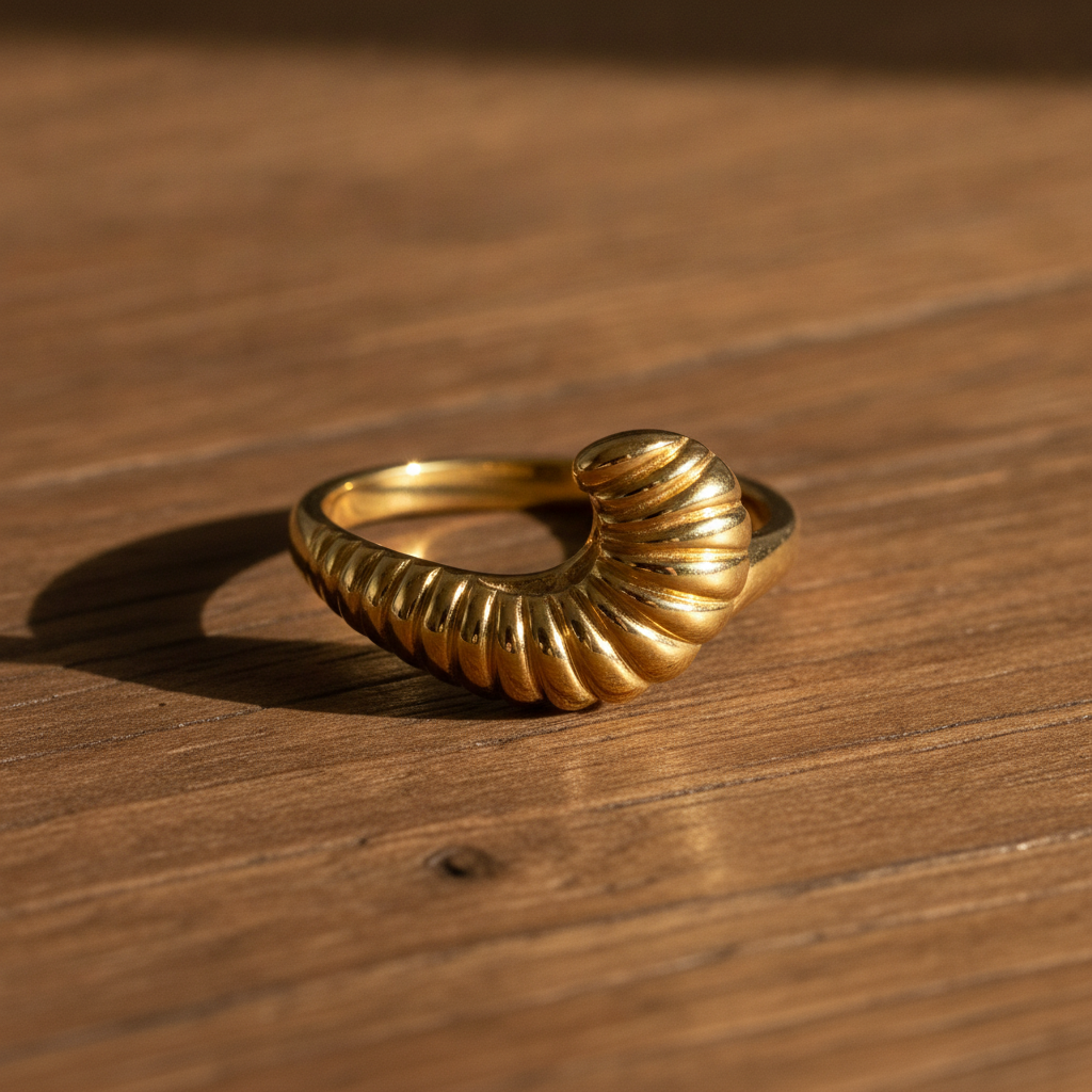 Royal Spiral Wave Elegance Statement Ring for Women