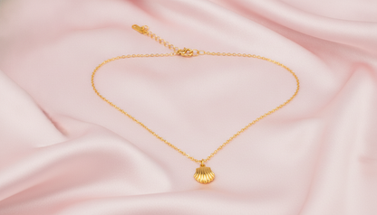 NUGOLD Seashell Charm Pendant Necklace for Women