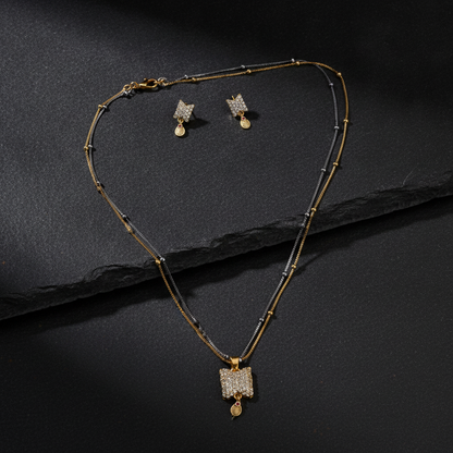 NUGOLD Crystal Veil Pendant & Earrings Set